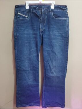 Diesel Men's Classic Dark Blue Straight-Leg Jeans Size 34